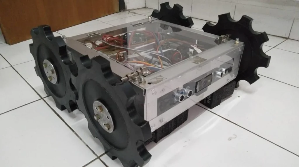 PRAWIRA Robot IRL